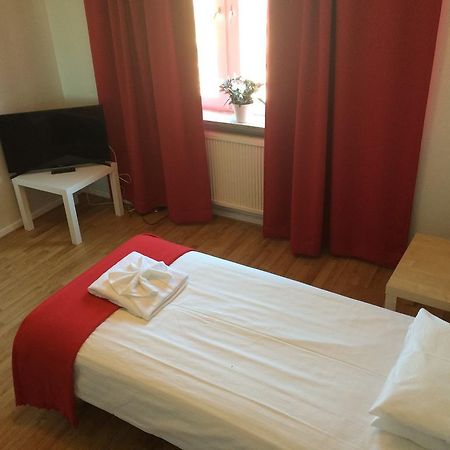 Hotell Oestergyllen ลินเชอปิง ภายนอก รูปภาพ