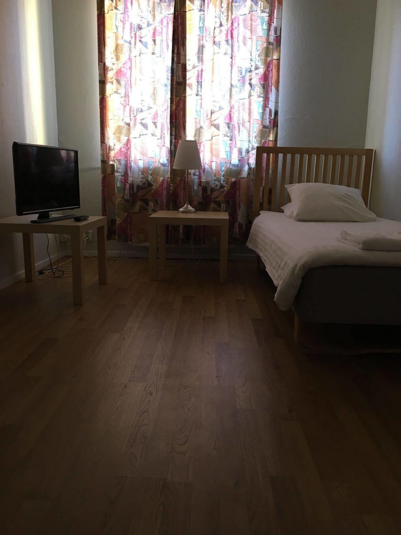 Hotell Oestergyllen ลินเชอปิง ภายนอก รูปภาพ